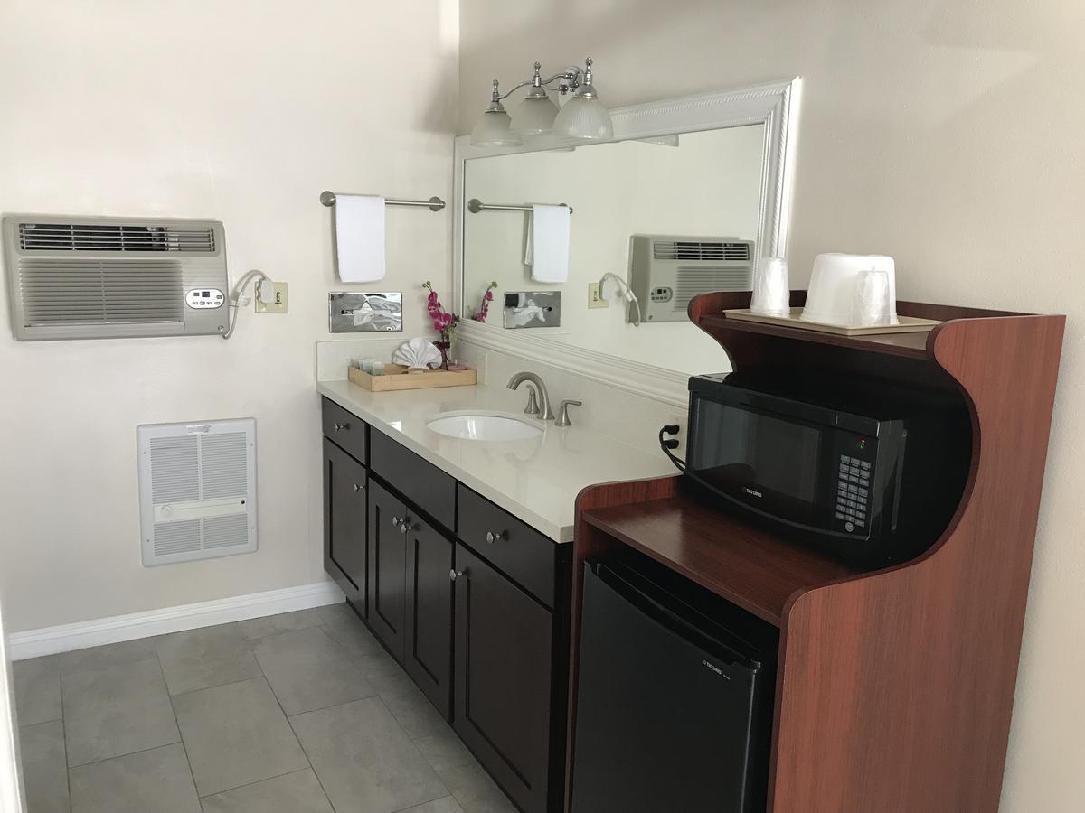 Akua Motor Hotel Anaheim Eksteriør bilde