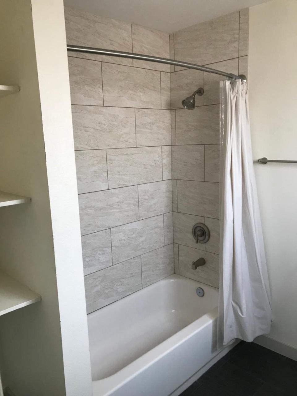 Akua Motor Hotel Anaheim Eksteriør bilde